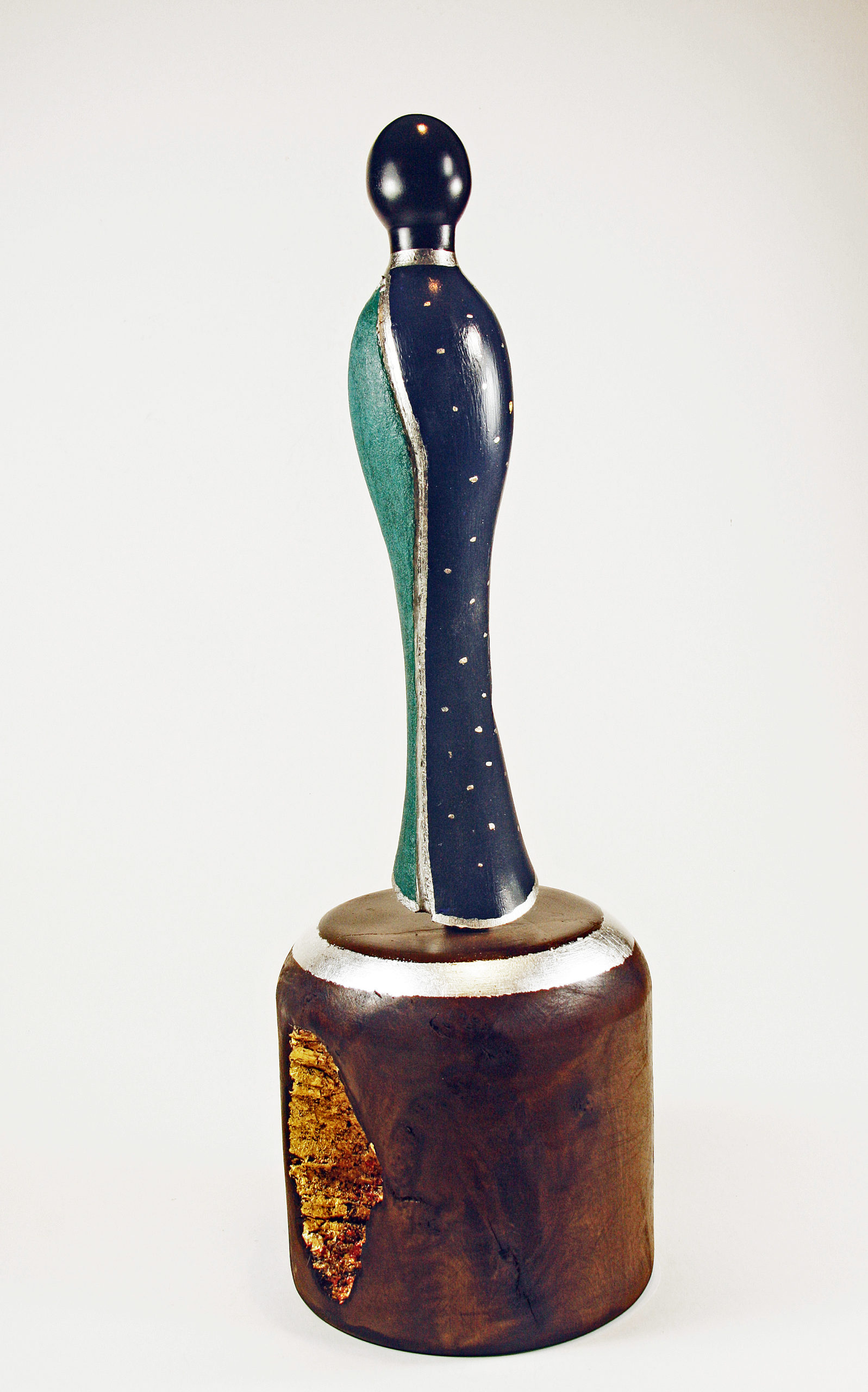 Skulptur „NOTRE-DAME de Sous-Terre“ von Manfred Rogler